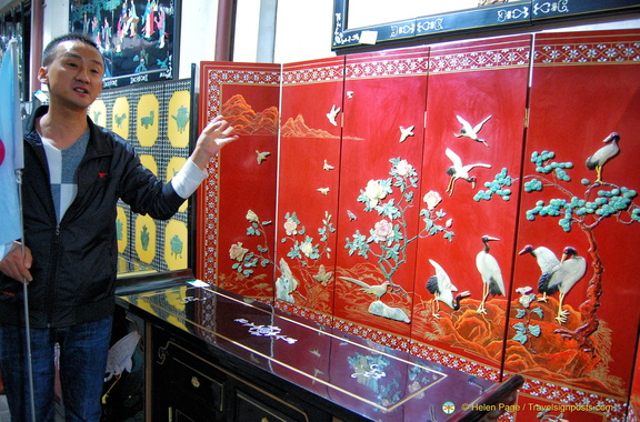 Lacquer screen