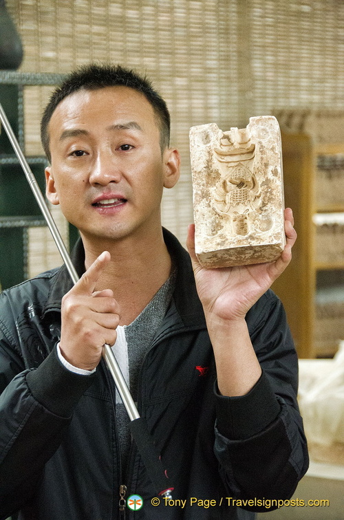 Tour of a Terracotta Factory