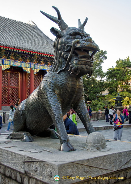 beijing-summer-palace-AJP4229.jpg