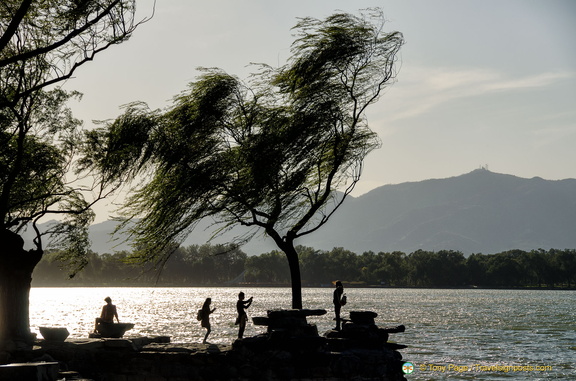 Sunset at Kunming Lake