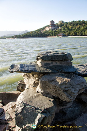 Kunming Lake