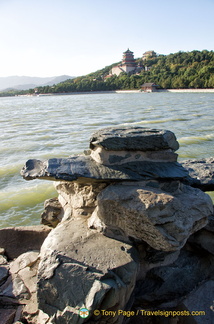 Kunming Lake