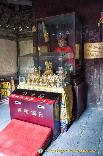 chengde-puning-temple-AJP4407.jpg