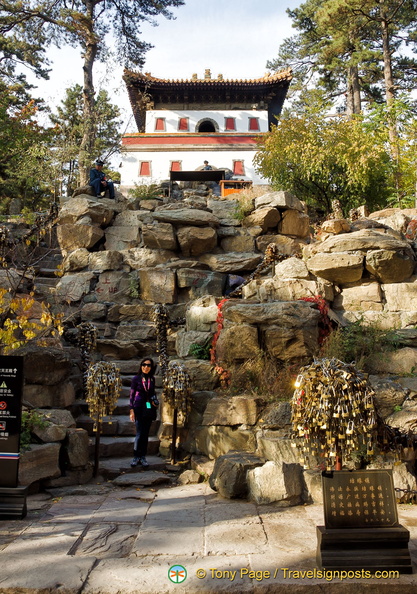 chengde-puning-temple-AJP4410.jpg