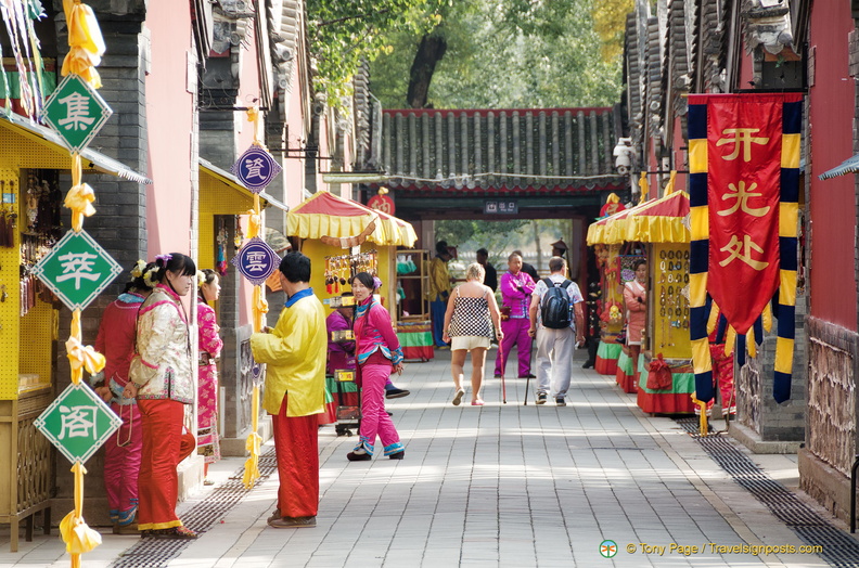 chengde-puyou-temple-AJP4399.jpg