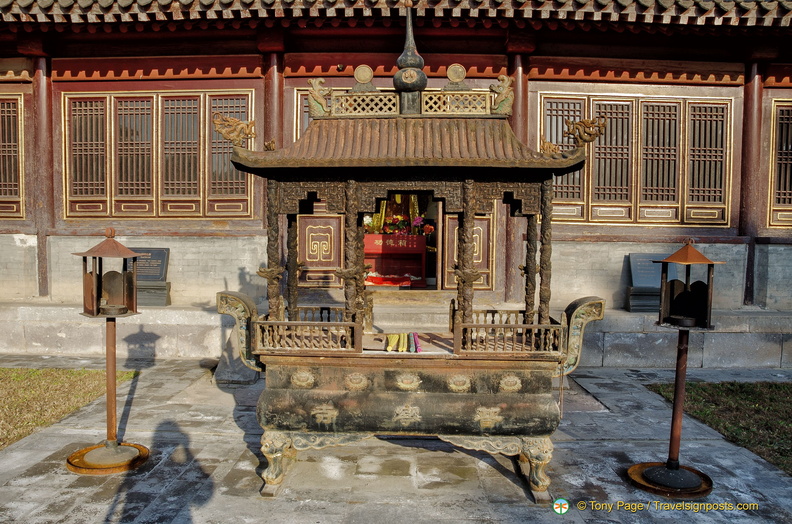 chengde-puyou-temple-AJP4423.jpg