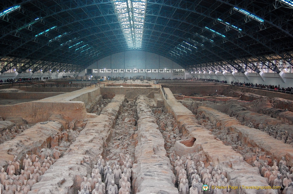 Terracotta Army - Panorama of Pit No. 1