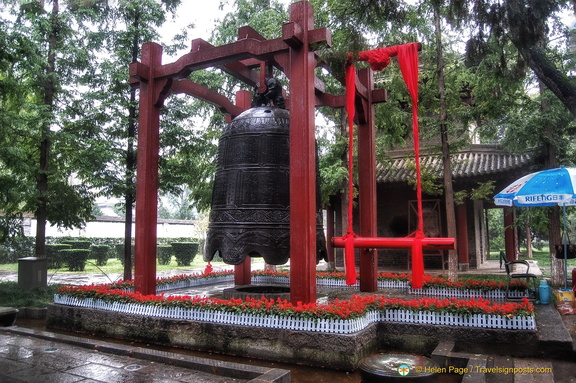 Morning Bell Chimes of the Pagoda