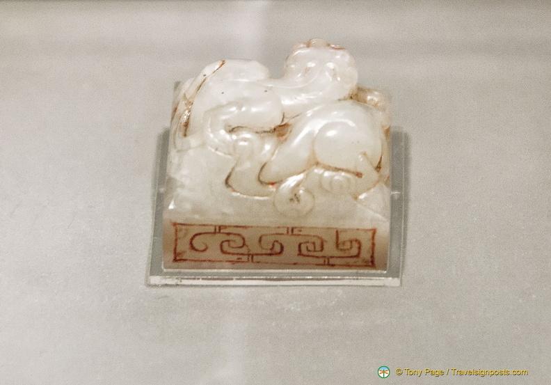 Excavated near the tomb of Emperor Gao Zu, first Han Dynasty emperor, this Empress Seal is the most important imperial seal ever found. xian-shaanxi-history-museum-AJP4622.jpg