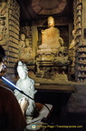 Young sculptor at the Zhongshan Grotto