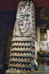 Decorated column in Zhongshan Grotto