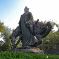 Statue of Yue Fei,  a Song Dynasty Hero