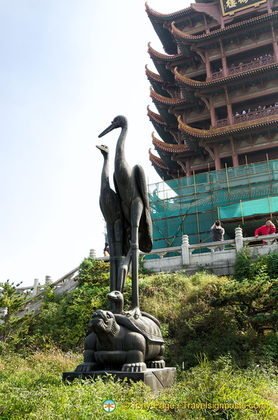 Return of the Yellow Crane Bronze Statue