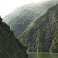 yangtze-shennong-stream-AJP5297.jpg