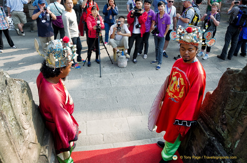 fengdu-ghost-city-AJP5461.jpg