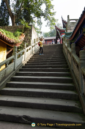 Steps to the Jade Emperor Hall