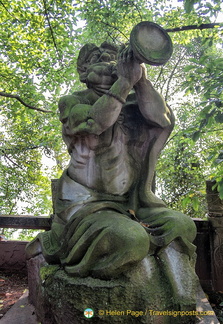 Ghost Rests in the Sea Statue