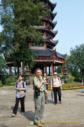 Tony in front of the Wuyun Tower