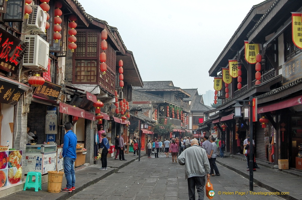 Cikikou Main Street