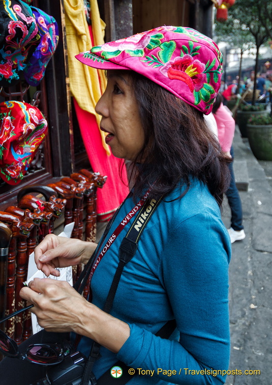 Embroidered Goods in Ciqikou