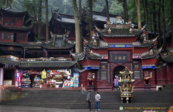 Mt Qingcheng Temple and Souvenir Shop