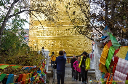 60-tonne Dafo Temple Prayer Wheel