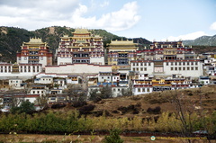 shangri-la-songzanlin-monastery-AJP5795