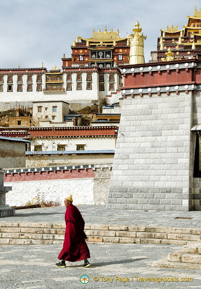 shangri-la-songzanlin-monastery-AJP5847.jpg