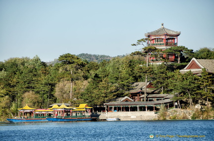 Chengde Mountain Resort Boat Trips