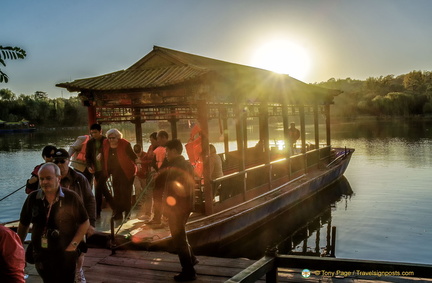 Chengde Mountain Resort - Sunset Boat Trip