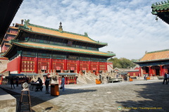 Puning Si Main Temple Courtyard