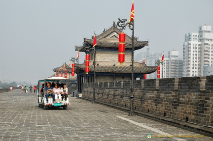 Getting Around on Xi'an City Wall