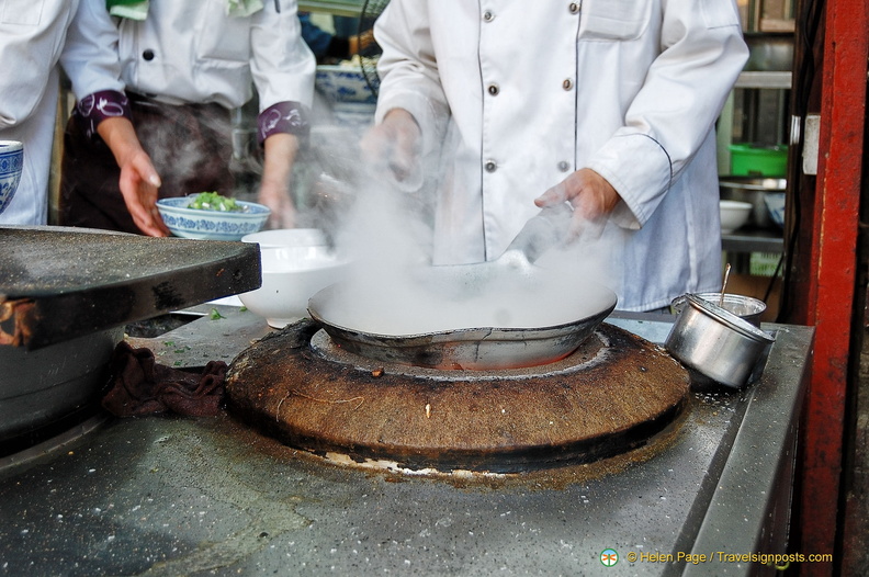 Xi'an Muslim Street - Steaming Noodles