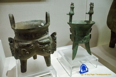 Shang Dynasty Bronze Tripod