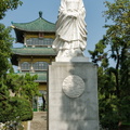 Statue of Qu Yuan in front of the Xingyinge 