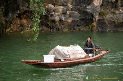 Transporting Goods on Shennong Stream