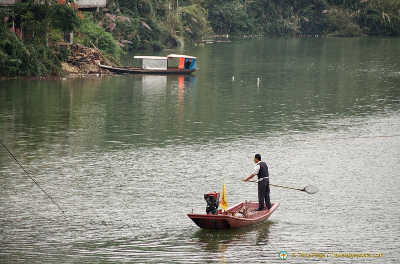 Fishing on Shennong Stream