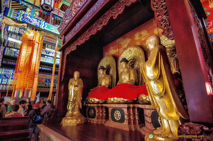 Buddha Statues in the Great Budda's Hall